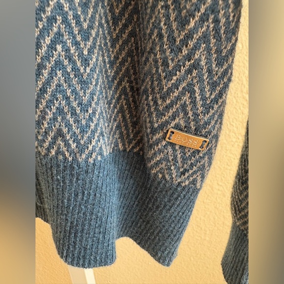 Hugo Boss Cotton-blend Two-tone Wool Sweater - Size M - Picture 3 of 4